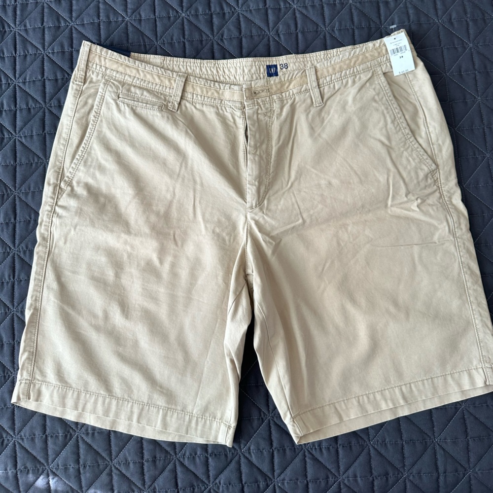 Men's Tan Shorts
